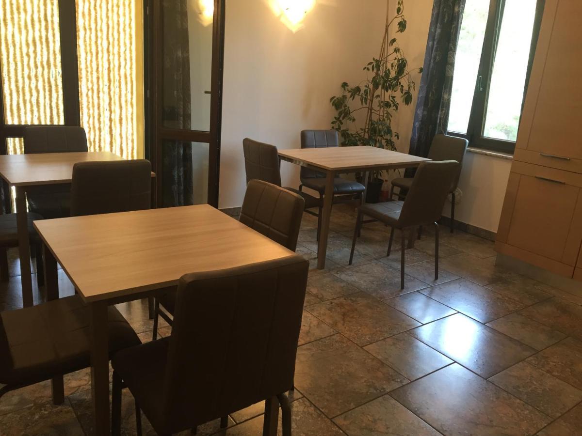 Villa Althea Ronago Экстерьер фото